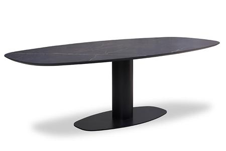 Dining and coffee tables Orfis