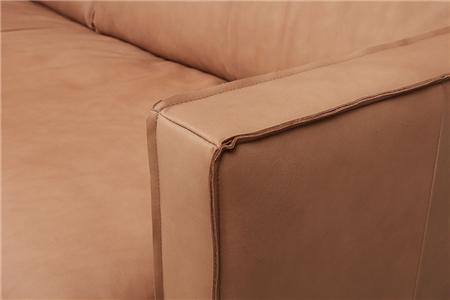  - Leather couch , Model Arena
