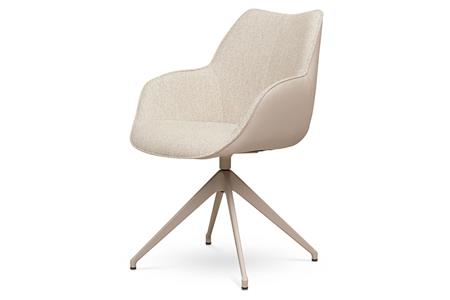  - Leather armchair , Model Brenda