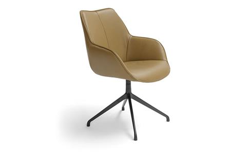  - Leather armchair , Model Brenda