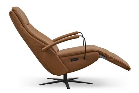 - Leather armchair , Model Tyler