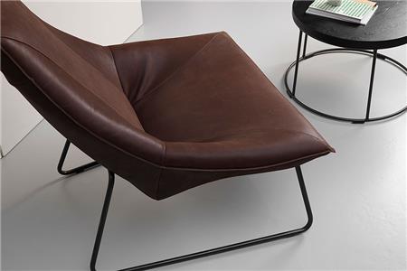  - Leather armchair , Model Beal