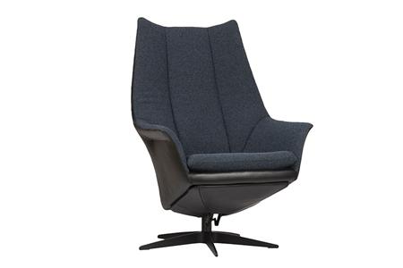  - Leather armchair , Model Graeham