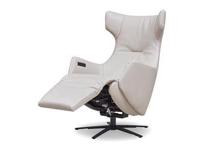  - Leather armchair , Model Tuskin