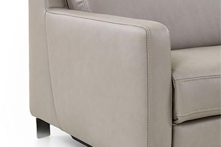  - Leather couch , Model Hero