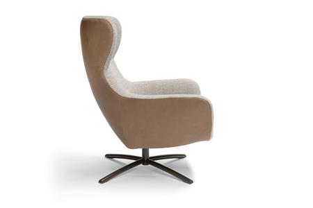  - Leather armchair , Model Brandon