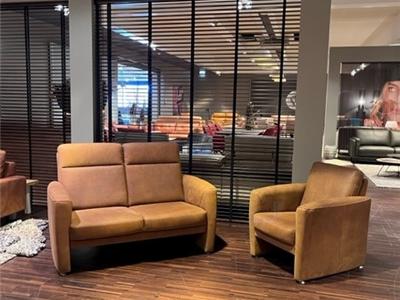 Lederland BEVERWIJK Showroommodel Hemming 2 zits hoog + 1 fauteuil laag